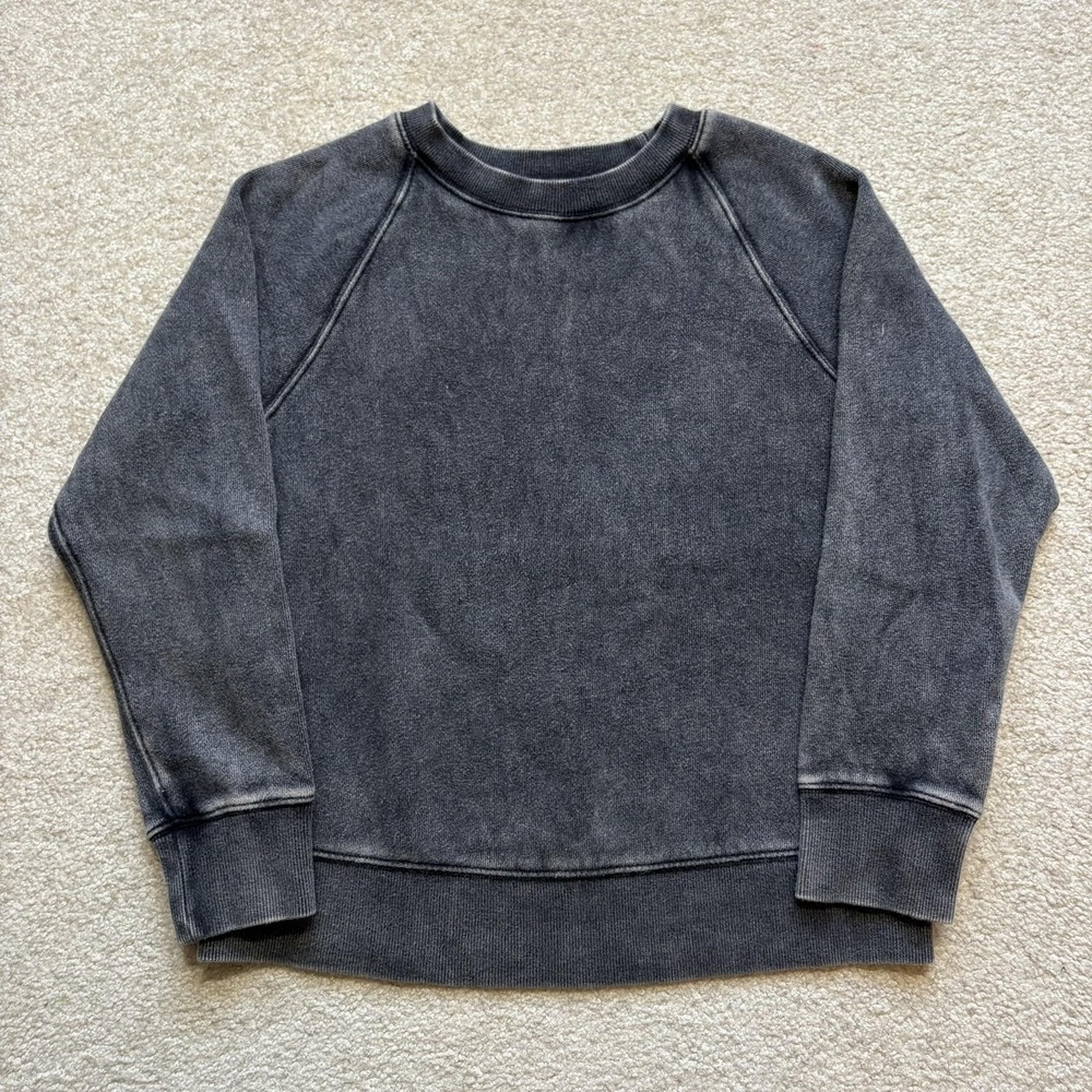 Free People Gray Crewneck Sweatshirt Small Petite Raglan Pullover Charcoal Wash